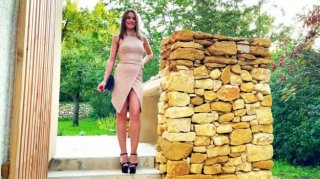 [Jacquie] 22 11 20 Ariana &#8211; 22, Caregiver In Toulouse (et.michel.TV)