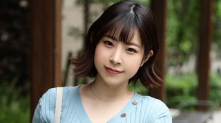 Ena Maki | Celebrity Club Mai Wife