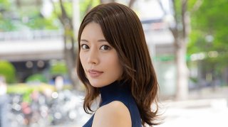 Kaede Tozuki | Celebrity Club Mai Wife