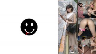 Non-Genre Woman In Her Late 20s